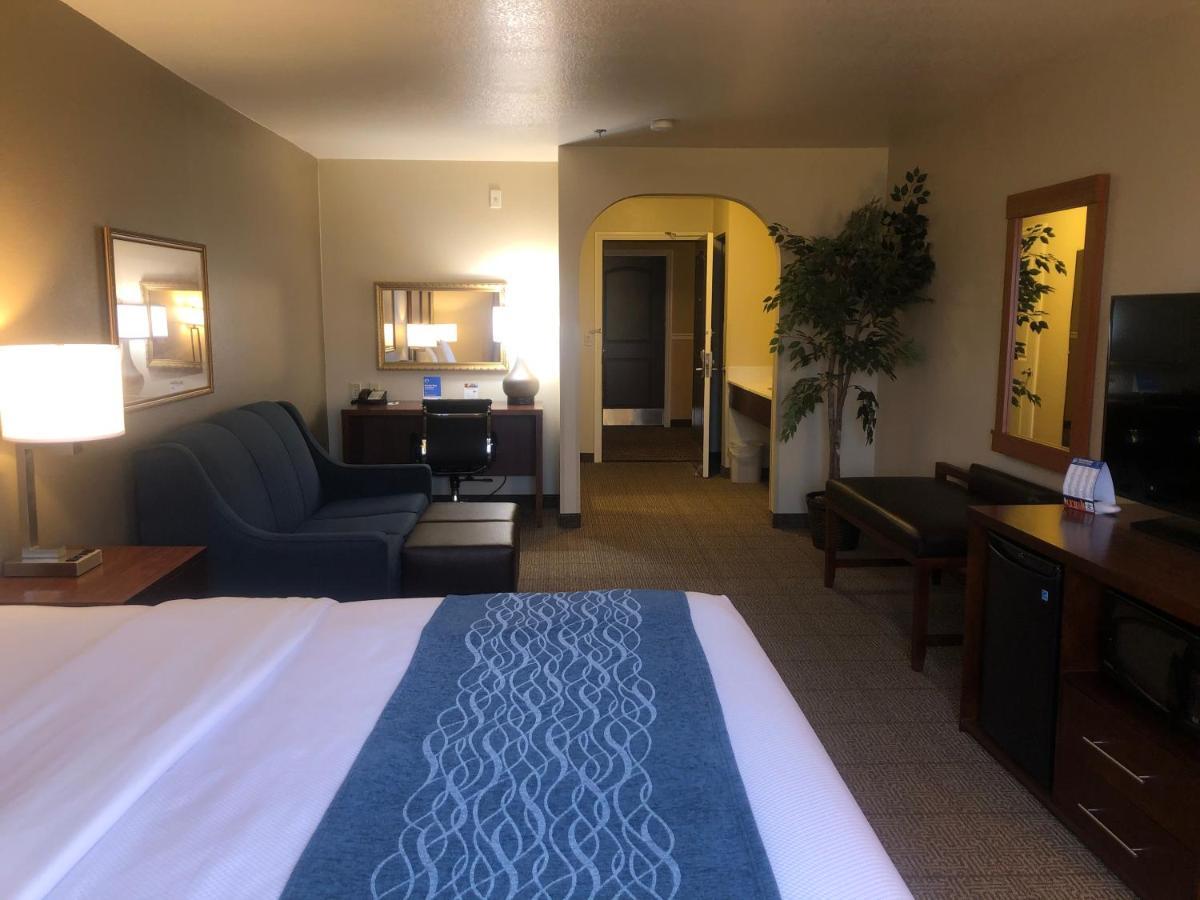 Comfort Inn & Suites Ukiah Mendocino County Buitenkant foto