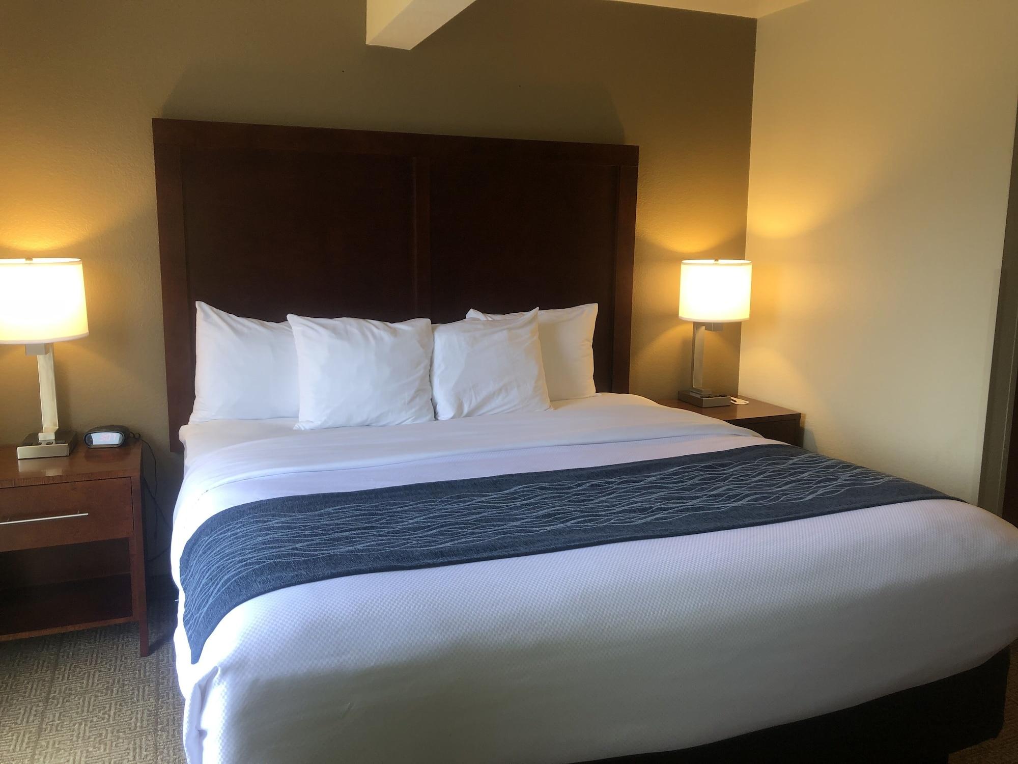 Comfort Inn & Suites Ukiah Mendocino County Buitenkant foto