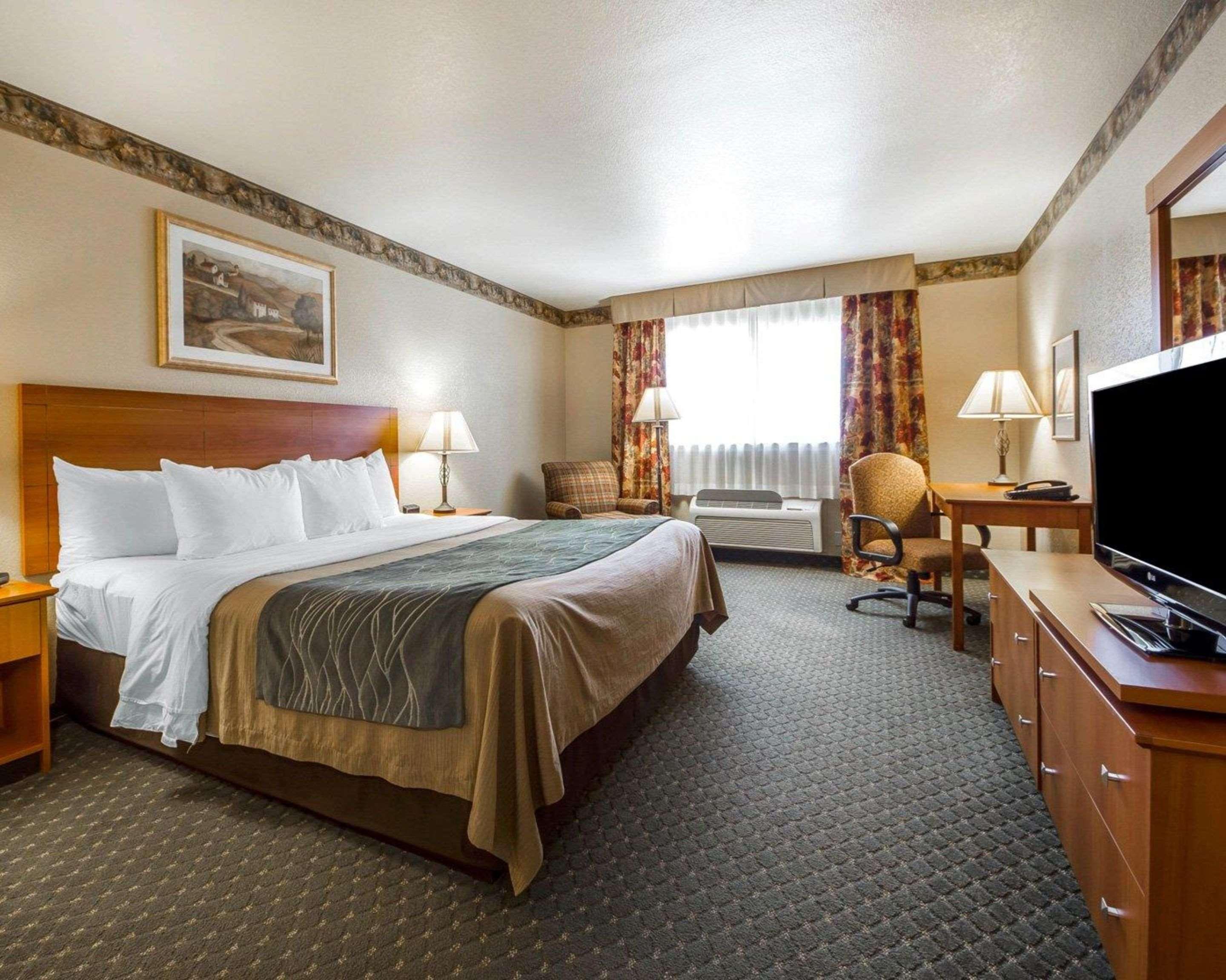 Comfort Inn & Suites Ukiah Mendocino County Buitenkant foto
