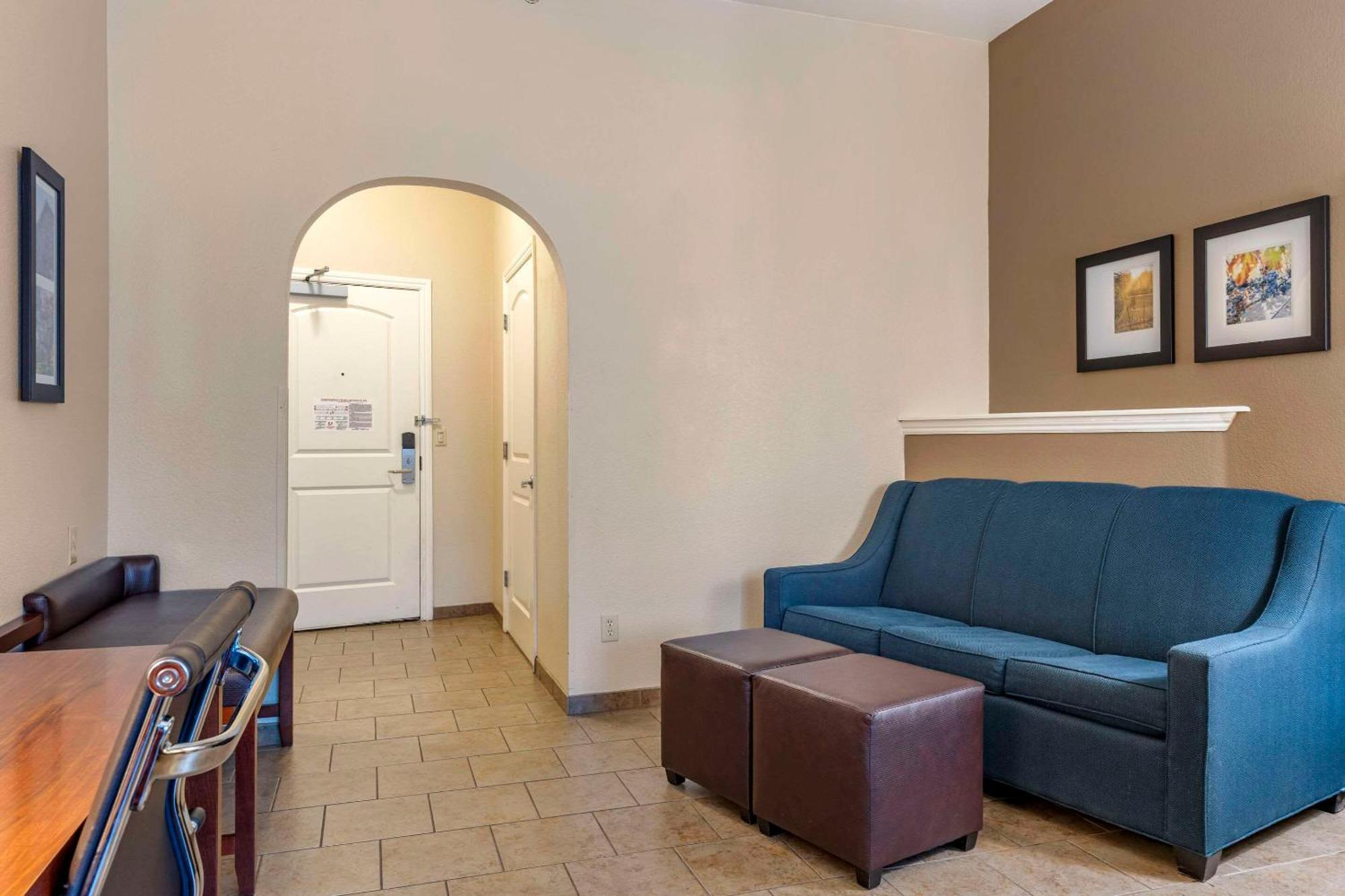 Comfort Inn & Suites Ukiah Mendocino County Buitenkant foto